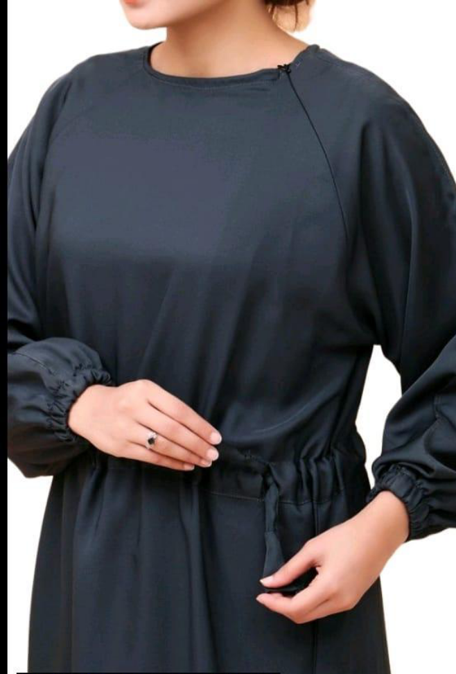 Elegant Women's Stitched Nida Plain Abaya – Modest & Comfortable Wear