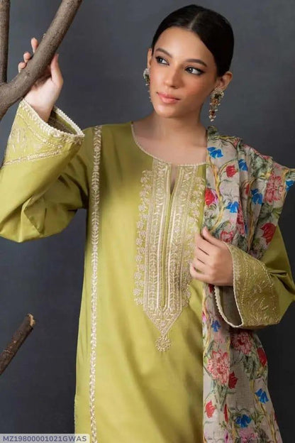 3 Pcs Women's Unstitched Embroidered Suit